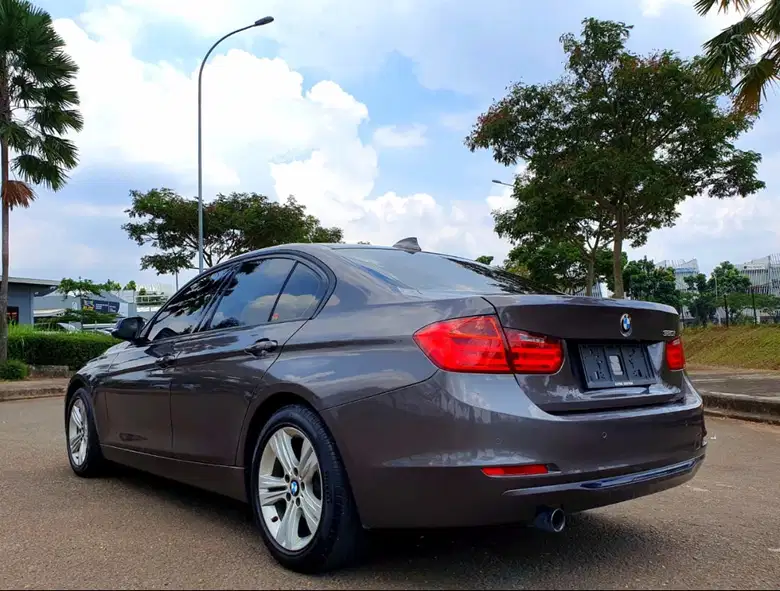 宝马 320i （2014年车）