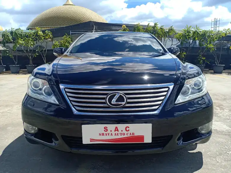 雷克萨斯 LS460 （2009）