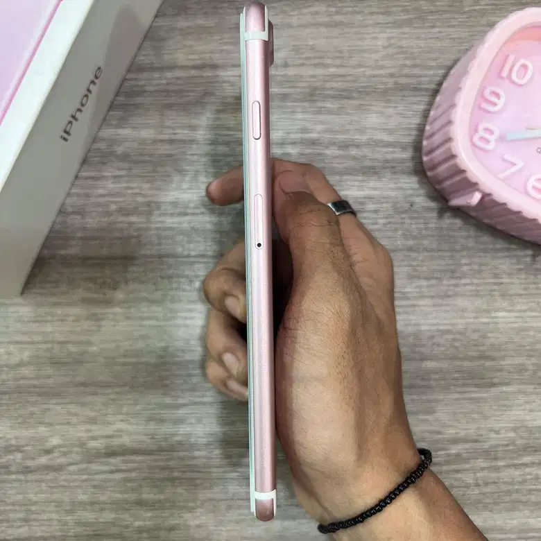 iPhone 7 加 256gb 玫瑰金无缝前国际米兰