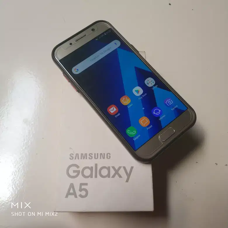三星 A5 内存 3GB / 32GB双卡双卡网络4G +A