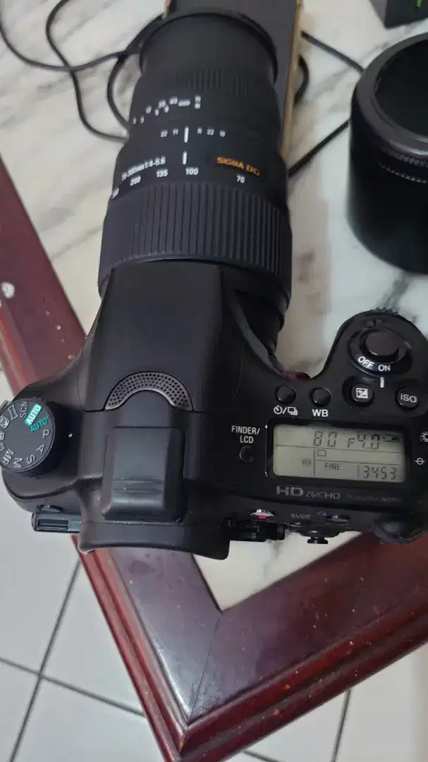 索尼 A77 数码单反相机加索尼镜头