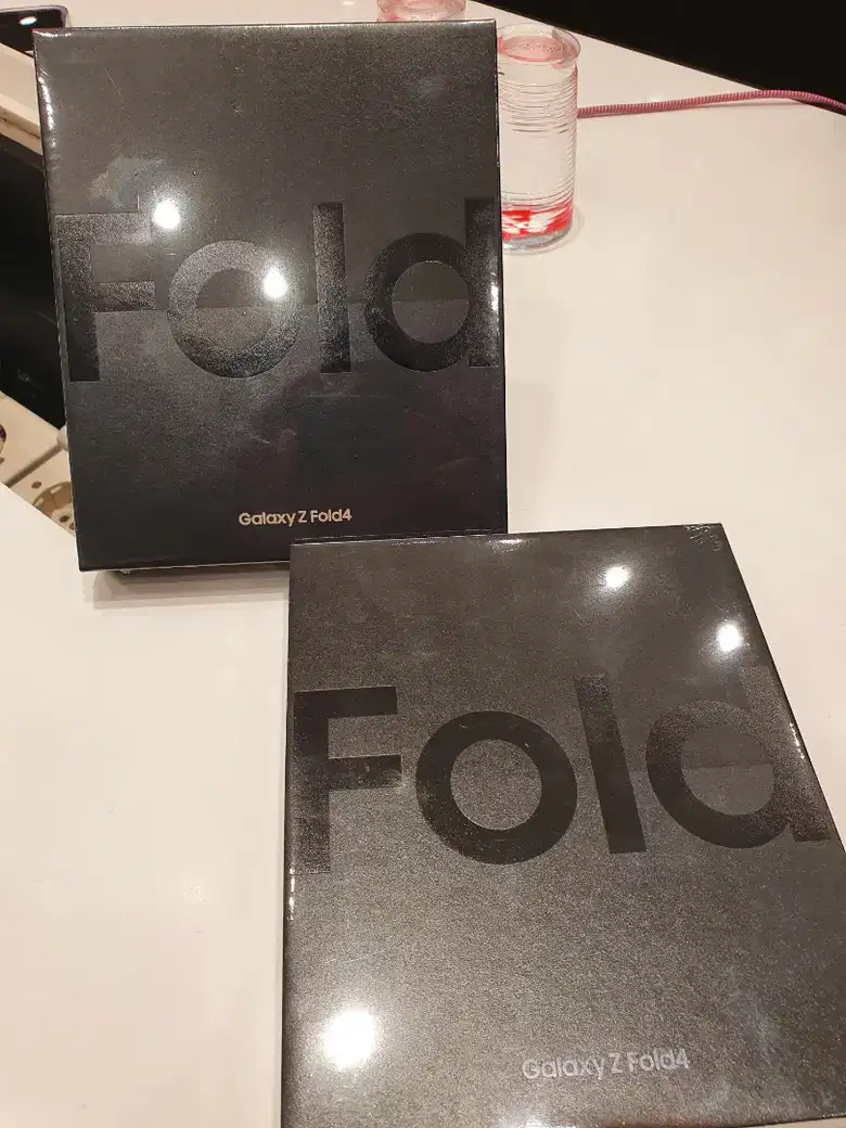 银河ZFold4 256新闪购tt ok