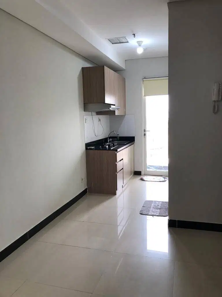 出售麦迪逊公园公寓1BR低楼层池景