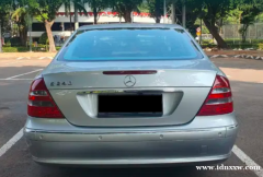 梅赛德斯-奔驰 E240 （2004）