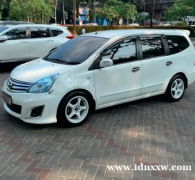 Nissan Livina (2012)