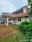 廉价出售第二套房屋大土地在Lebak bulus，雅加达南部